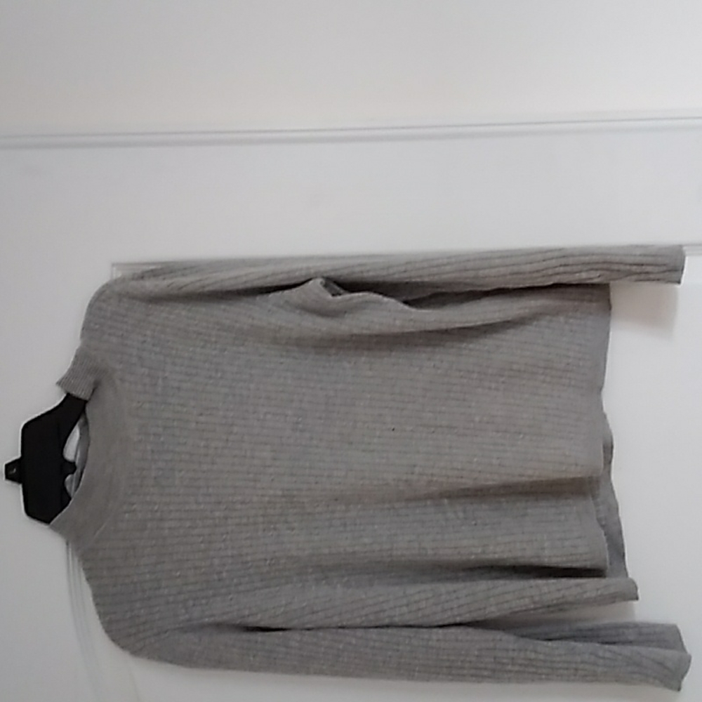 Grey sweater